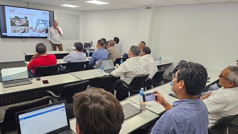 Reforzando la Filosofía Ahead of the Expected